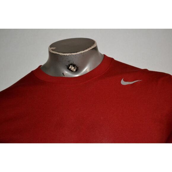 40779 Nike Gym Shirt Athletic Red Polyester Size Large Dri-Fit Mens - Picture 4 of 5